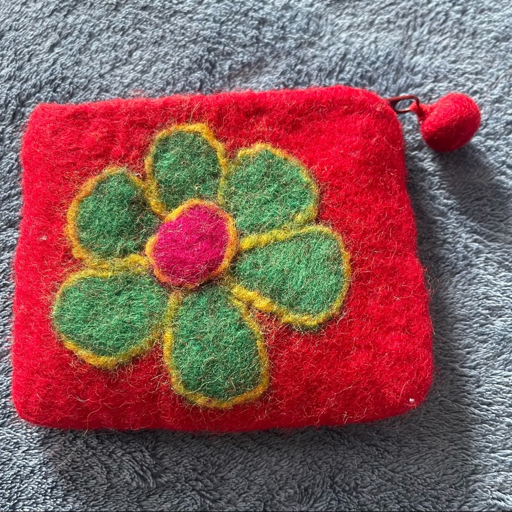 Hand Felted Wool Retro Floral Coin Purse Mini Wallet